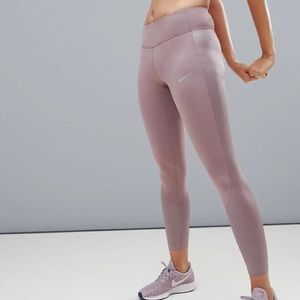 LIKE NEW Nike Running Workout Leggings